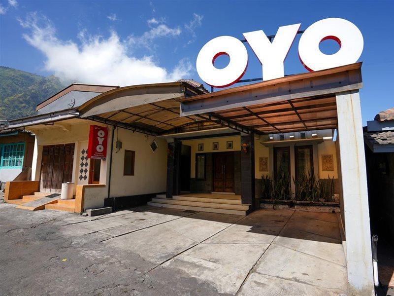 OYO 1087 Homestay Potato House Bromo Esterno foto
