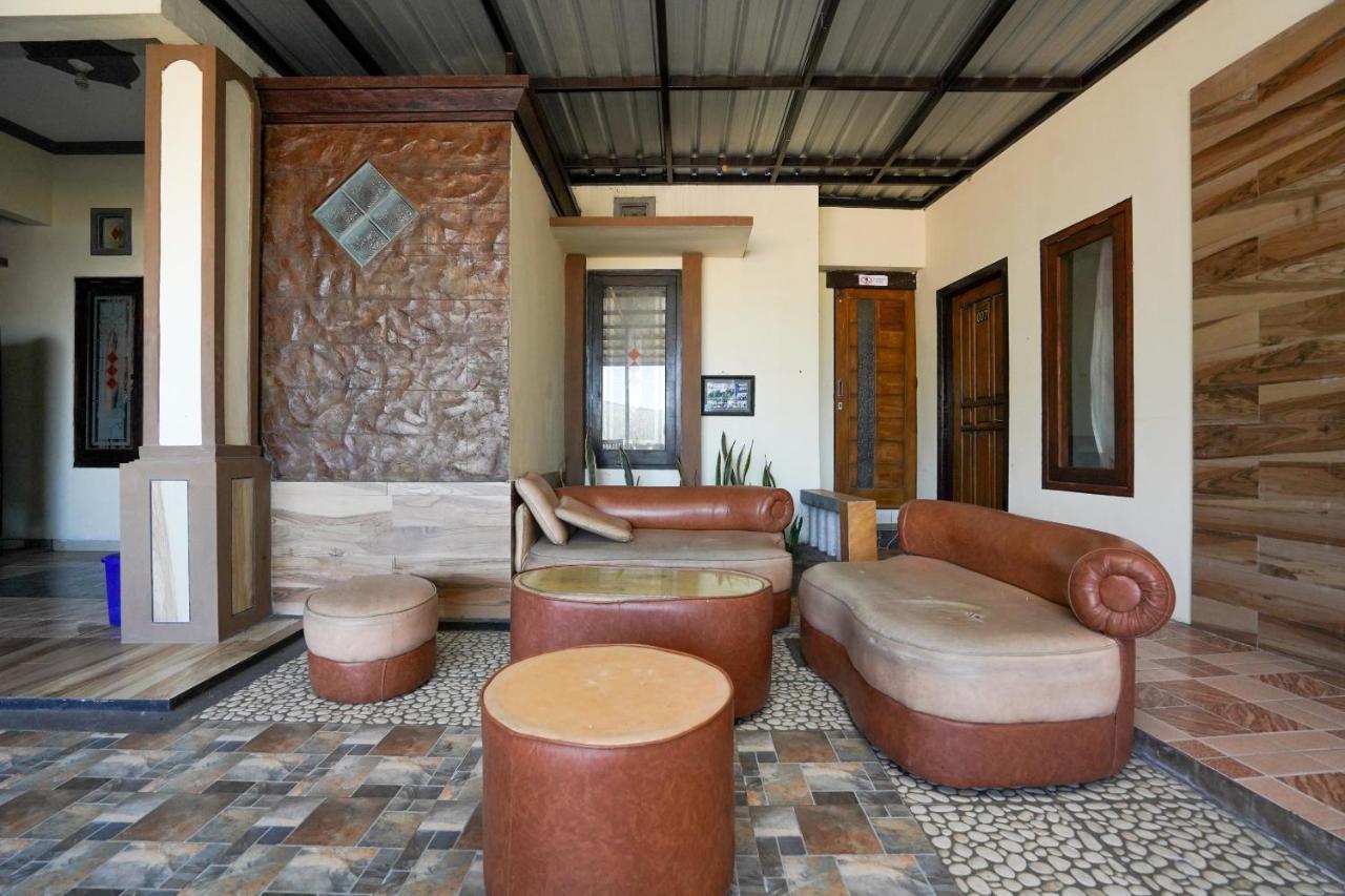 OYO 1087 Homestay Potato House Bromo Esterno foto