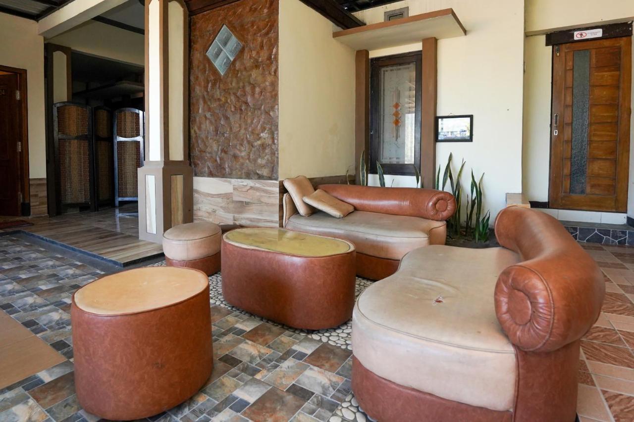 OYO 1087 Homestay Potato House Bromo Esterno foto