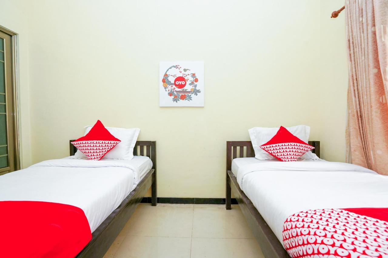 OYO 1087 Homestay Potato House Bromo Esterno foto