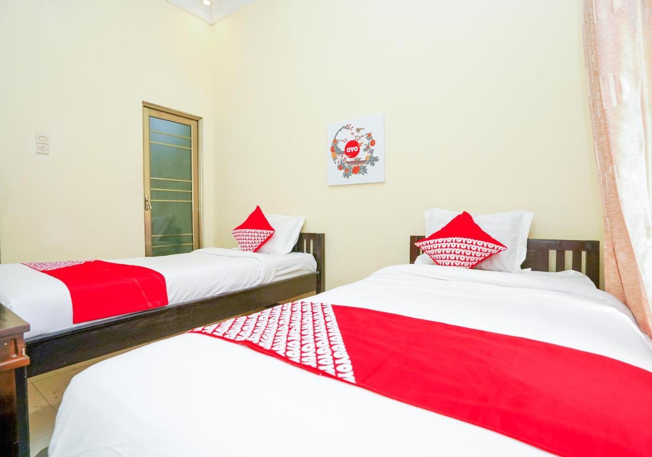 OYO 1087 Homestay Potato House Bromo Esterno foto